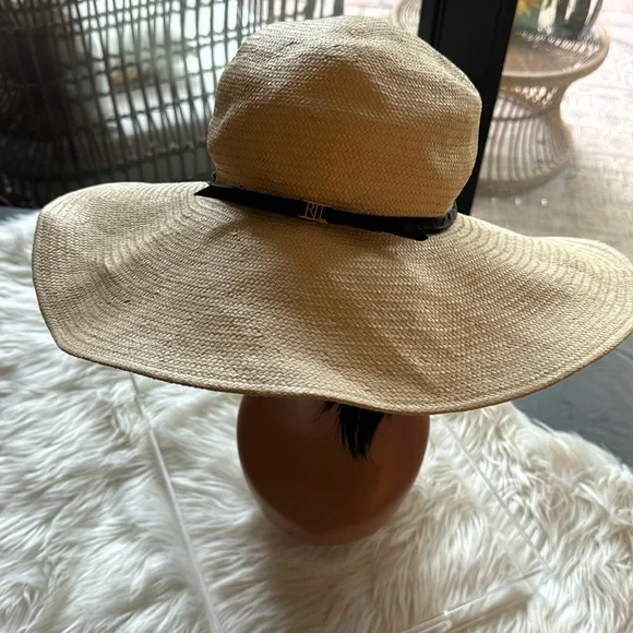 Lauren Ralph Lauren Floppy Straw Sun Hat - Picture 1 of 4